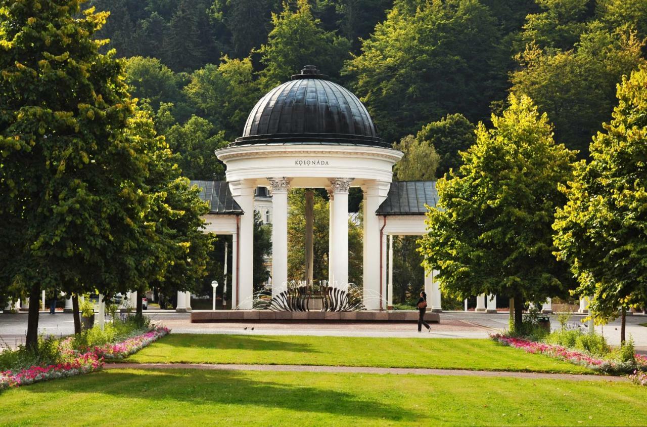 Spa Hotel Devin Marianske Lazne Exterior photo